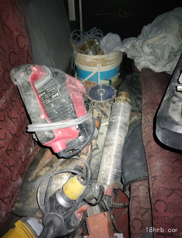 卫生间防水水钻